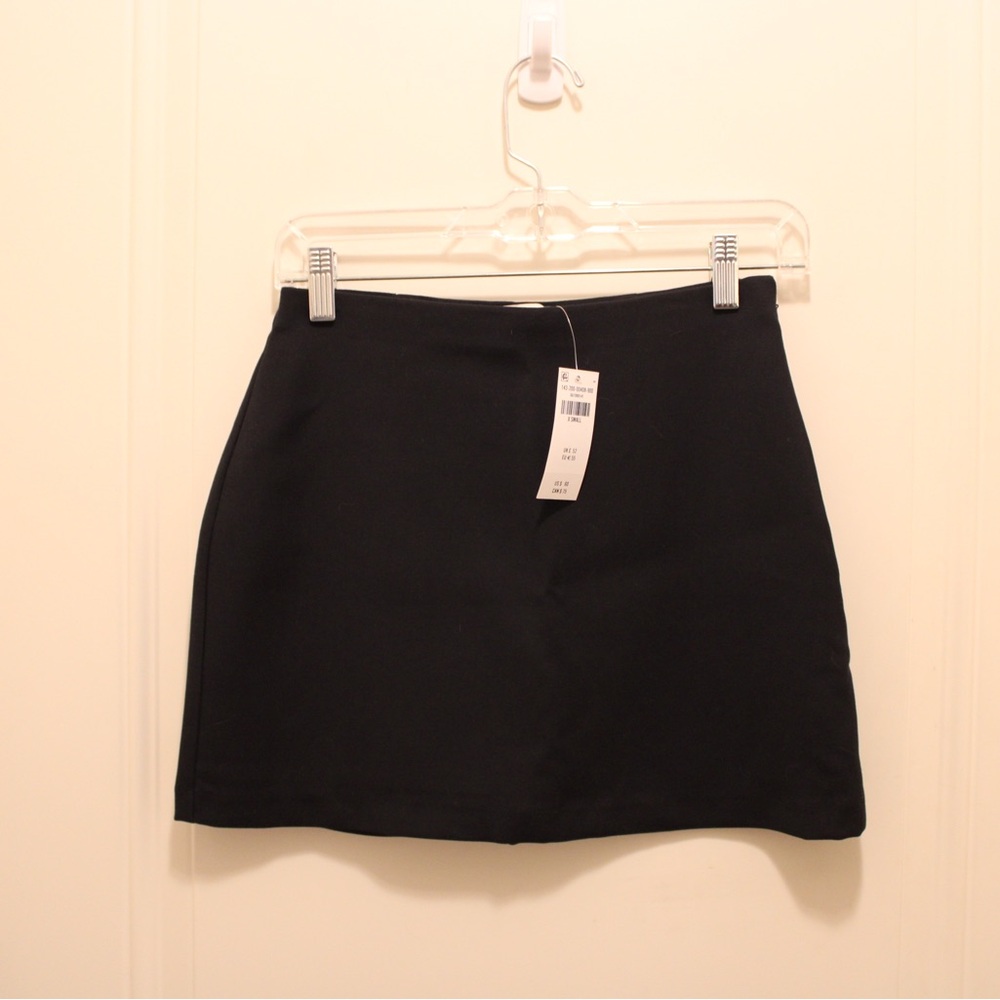 NWT Abercrombie & Fitch Black Mini Skort